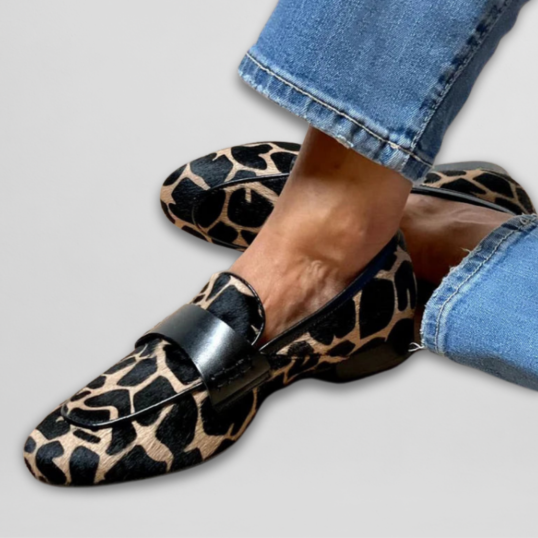Mokasíny s leopardím vzorem a zvířecím potiskem