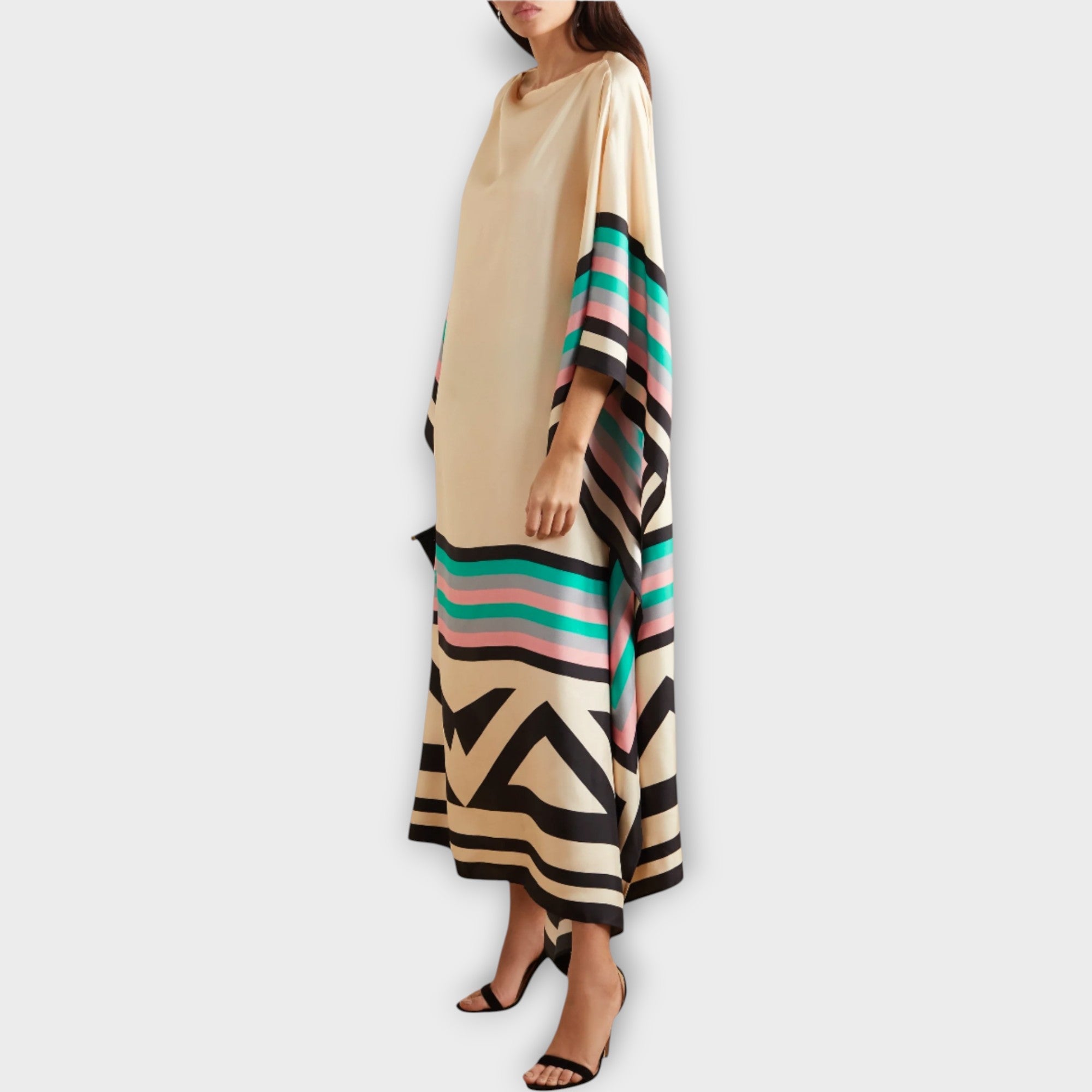 Kaftan s lineárním vzorem