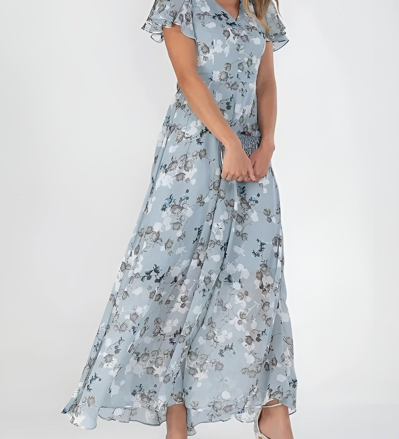 Elegantní šaty, které zakrývají bříško