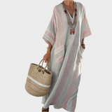 Kaftan s pruhy a oversized kapsami