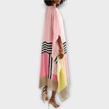 Kaftan s lineárním vzorem